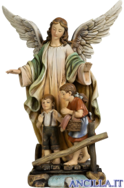 Angelo custode con bambini pasta di legno