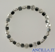 Bracciale elastico con grani in ematite